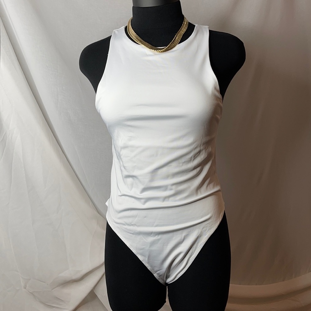 White Halterneck Bodysuit – Soft Stretchy Casual Jumper, Size Large, Never Worn